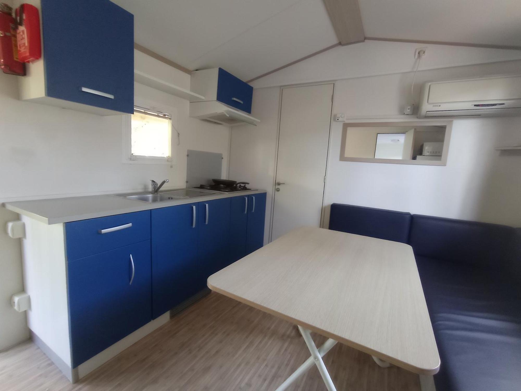 Camping Karavomilos Sami  Rum bild